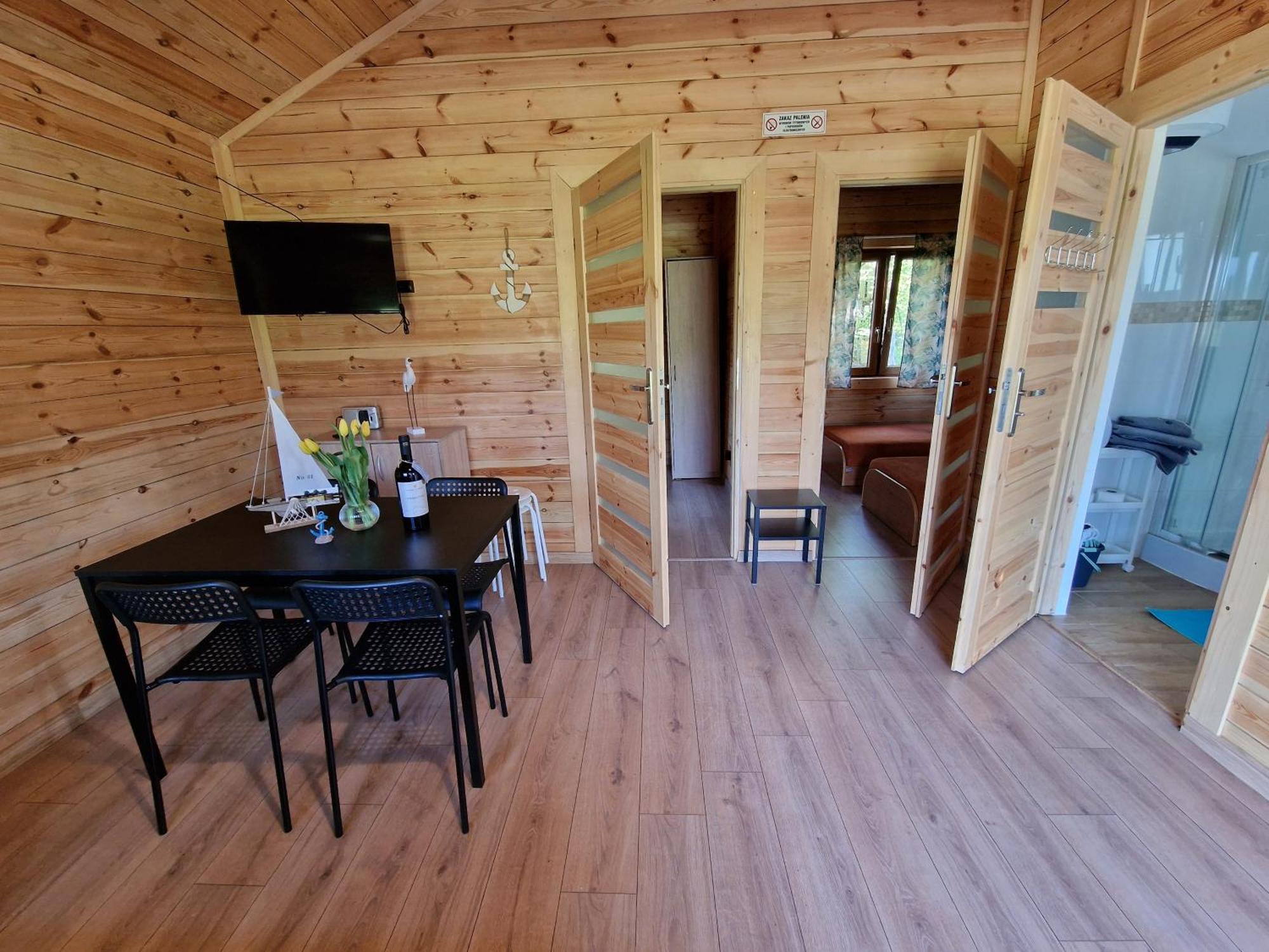 Ranczo Wodnica - Domki Letniskowe, Domki Na Wylacznosc Ustka Exterior foto