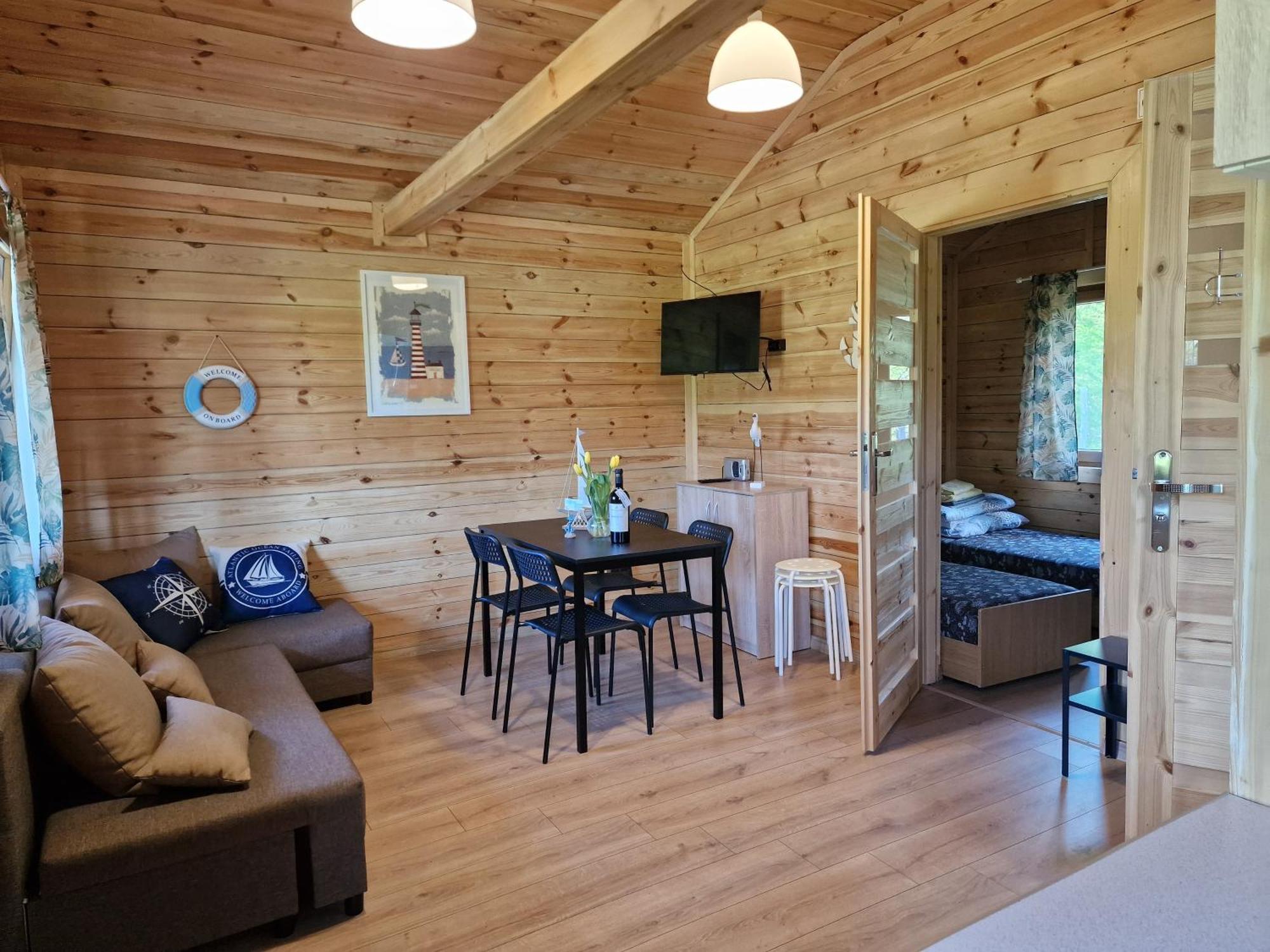 Ranczo Wodnica - Domki Letniskowe, Domki Na Wylacznosc Ustka Exterior foto